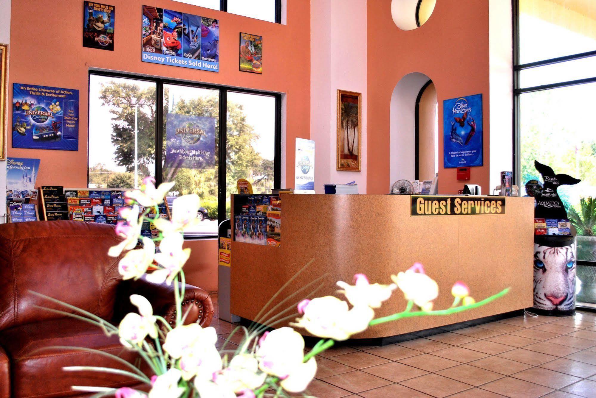 Howard Johnson By Wyndham Tropical Palms קיסימי מראה חיצוני תמונה
